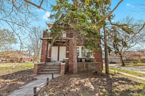 3823 Clairmount St, Detroit, MI 48206