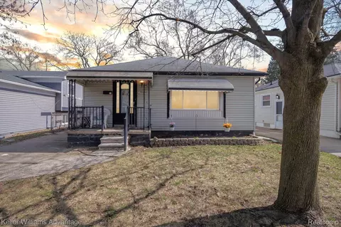 19190 Kinloch, Redford, MI 48240