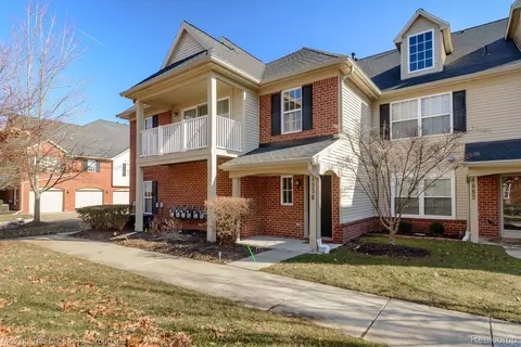 4056 Berkeley Ave, Canton, MI 48188