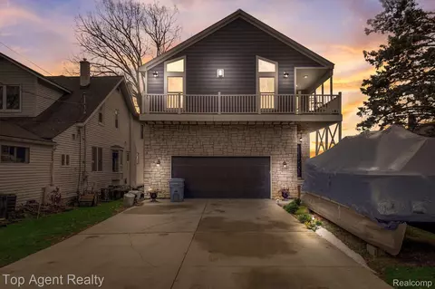 3589 Mann Rd, Village Of Clarkston, MI 48346
