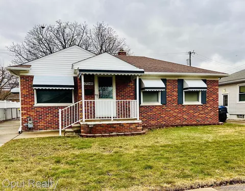 17048 Reno St, Riverview, MI 48193