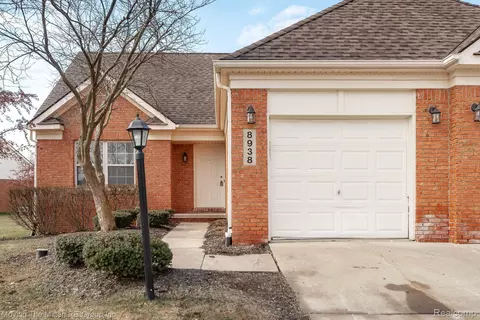 8938 Ironwood Dr, Van Buren, MI 48111