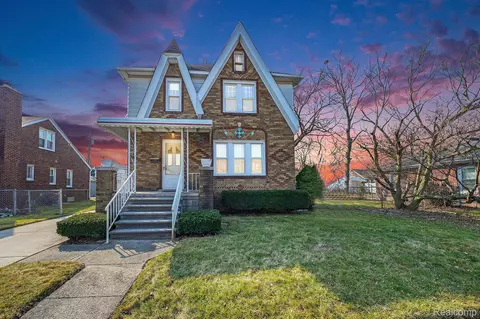 1381 Garfield Ave, Lincoln Park, MI 48146