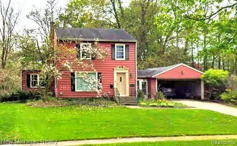 1039 Orchard Rd, Adrian, MI 49221
