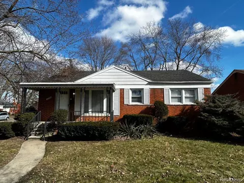 12292 Columbia, Redford, MI 48239