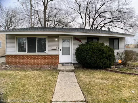 21900 Coolidge Hwy, Oak Park, MI 48237
