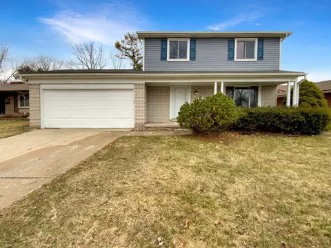 14833 Bassett St, Livonia, MI 48154
