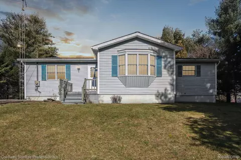 3407 S Fenton Rd, Rose, MI 48442