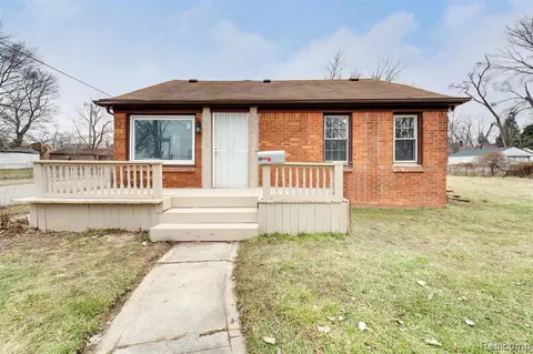 11738 Stahelin Ave, Detroit, MI 48228