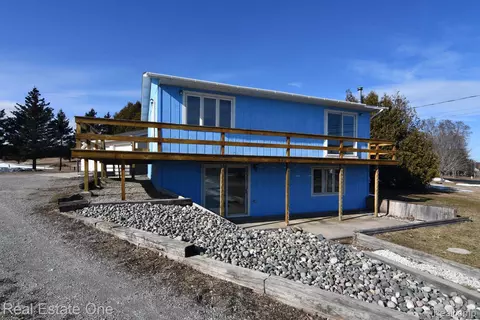 530 S Us 23, Harrisville, MI 48740