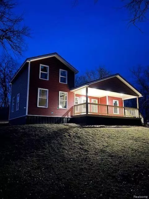 2845 E Dryden Rd, Metamora, MI 48455