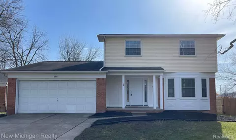 2411 Carriage Way, Ypsilanti, MI 48197