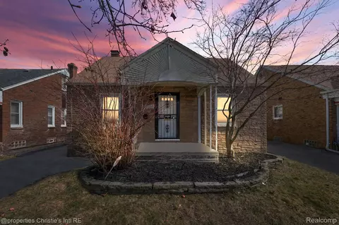 16168 Avon Ave, Detroit, MI 48219