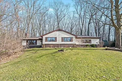 4122 Timberview Dr, Genoa, MI 48843 photo 1