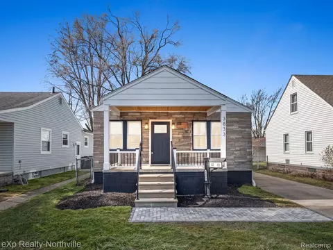 3833 Edgar Ave, Royal Oak, MI 48073