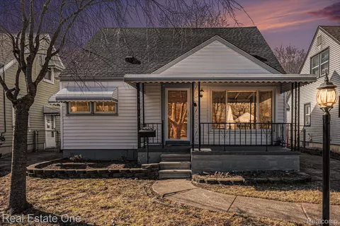 18239 Gaylord, Redford, MI 48240