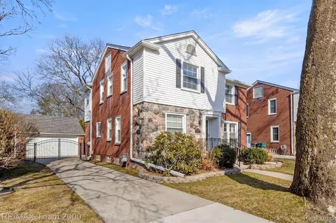 24916 Winona St, Dearborn, MI 48124