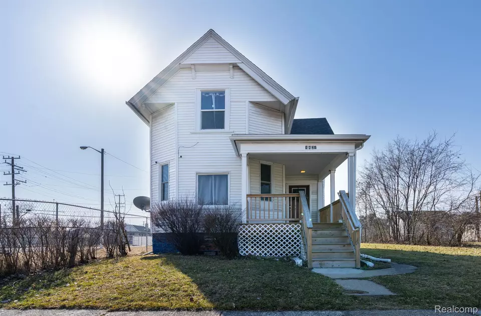 1421 Sheridan St, Detroit, MI 48214 photo 1