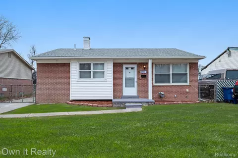 30564 Hiveley St, Westland, MI 48186