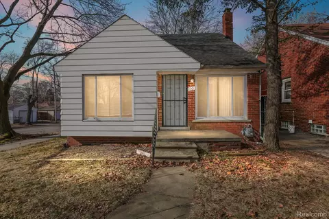 9901 Chatham, Detroit, MI 48239