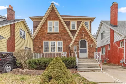 6439 Hartwell St, Dearborn, MI 48126