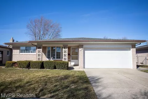 12459 Bubar Crt Ct, Sterling Heights, MI 48312
