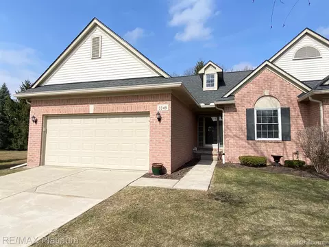 3349 Dewdrop Ln, Genoa, MI 48843 photo 1