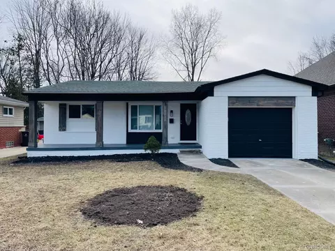 20226 Shady Lane Ave, Saint Clair Shores, MI 48080