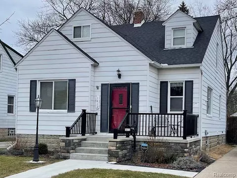 1412 21st St, Port Huron, MI 48060