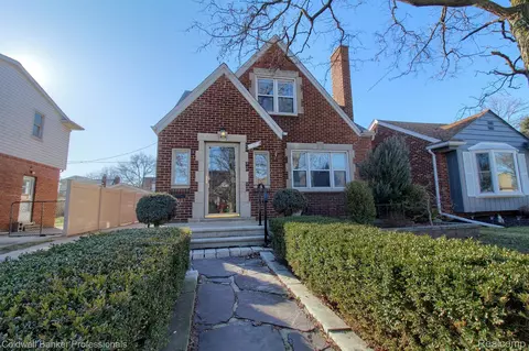1840 21st St, Wyandotte, MI 48192