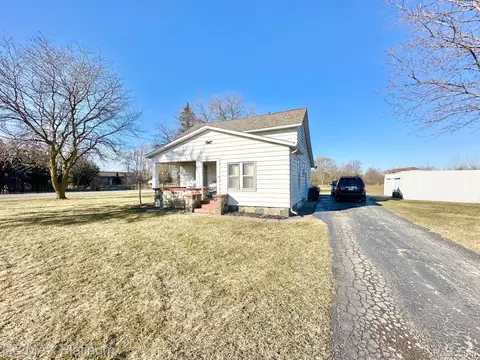 6009 Webster Rd, Mount Morris, MI 48504