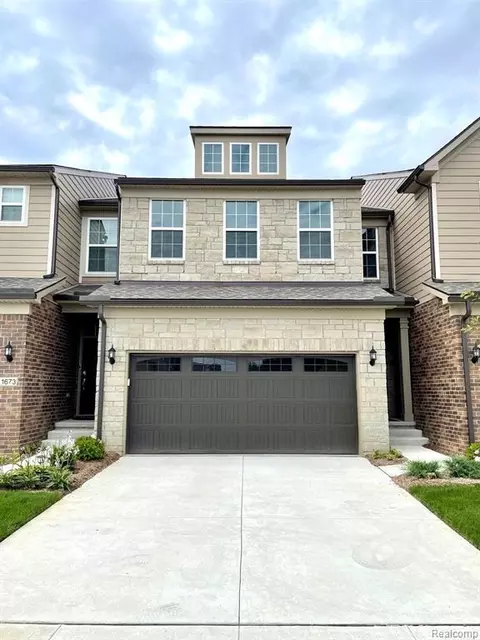 2298 Addison Cir, Walled Lake, MI 48390