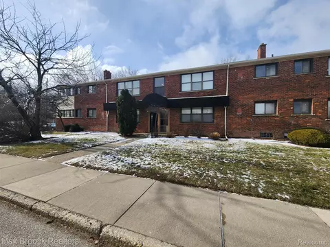 25707 Woodward Ave #206, Royal Oak, MI 48067