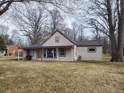 17285 Hannan Rd, Huron, MI 48164