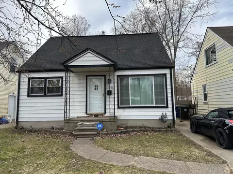 18433 Fox, Redford, MI 48240