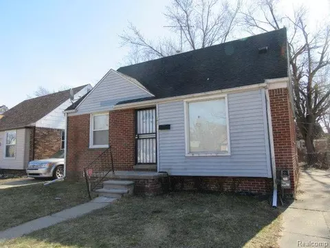 26281 W Hills Drive Dr, Inkster, MI 48141