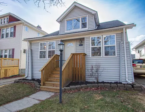1311 Maryland St, Grosse Pointe Park, MI 48230