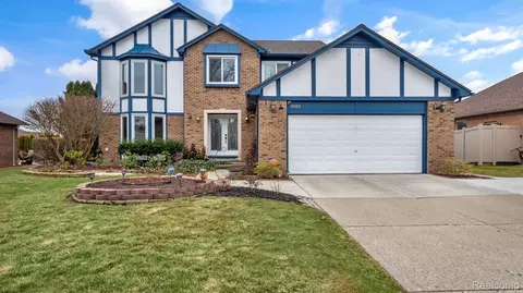 15122 Arathorn Dr, Sterling Heights, MI 48313