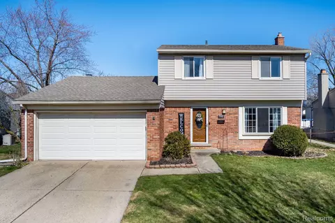 791 Tanglewood Dr, Madison Heights, MI 48071