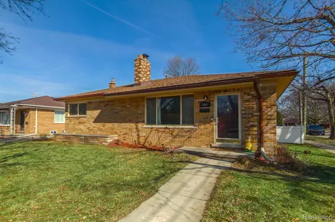 9204 Jerome, Redford, MI 48239