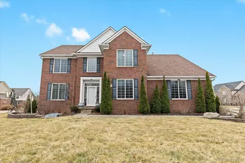 49389 Woodson Way, Canton, MI 48187