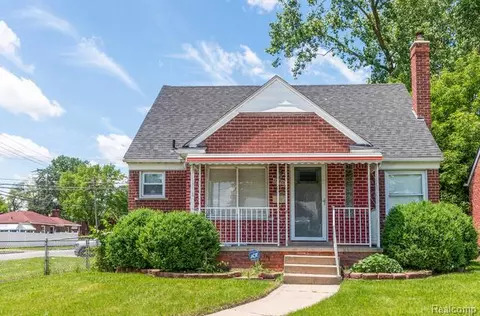 19901 Hubbell St, Detroit, MI 48235
