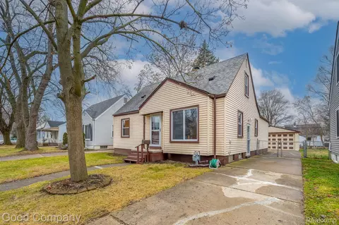 15487 Fenton, Redford, MI 48239