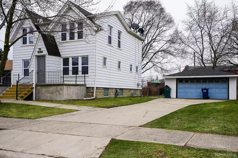 1425 Anne Ave, Lincoln Park, MI 48146