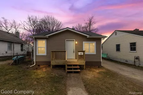 70 E Ypsilanti Ave, Pontiac, MI 48340