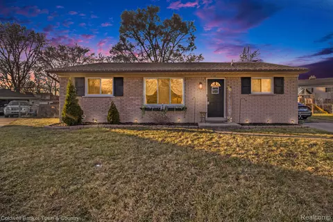 6900 Yorkdale, Westland, MI 48185