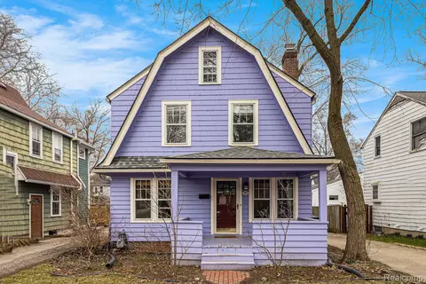 1515 E Park Plc Pl, Ann Arbor, MI 48104