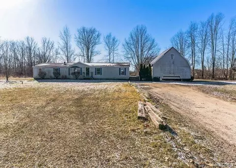 4536 L Dr S, East Leroy, MI 49051