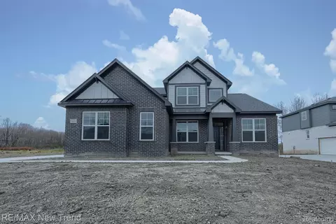 24459 Sheringham Dr, Lyon, MI 48178