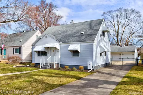 4522 Tonawanda Ave, Royal Oak, MI 48073